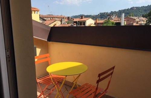 Historic Center Apartment | Cozy attic among the rooftops of the city