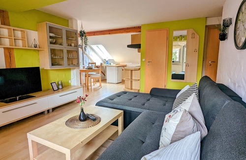 Absberg Apartment | Cozy attic apartment (60 sqm) for 2 persons with fully equipped kitchen