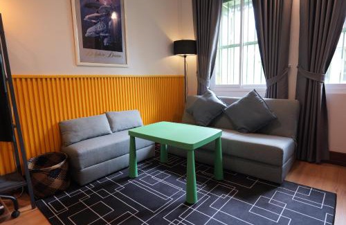 Chakkrawat Apartment | Cozy Attic Retreat Chinatown near Yaowarat - Songwat
