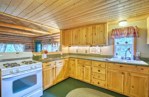 Allenspark Cabin | Cozy basecamp for mountain town adventure, outside deck, near Estes Park & RMNP