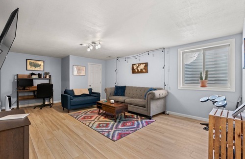 Loveland House | Cozy Basement Apt. w/Full Kitchen+Xbox+W/D & Games
