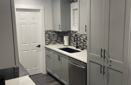 Camp Swift House | Cozy Bastrop Getaway - 5 min from Lake Bastrop!
