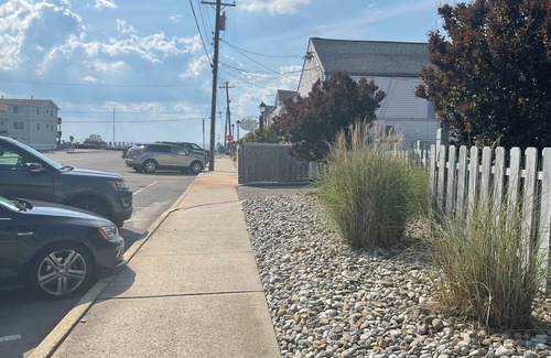 Beach Haven Condo | Cozy Bayview One Bedroom Condo Near Many Amenities in Beach Haven, New Jersey