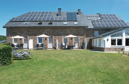 Weweler House | Cozy home in Steffeshausen-Burg Reuland