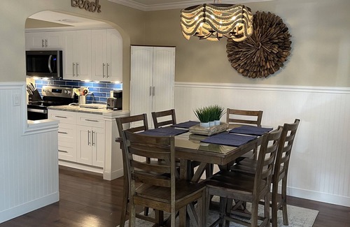 Butler Beach Condo | Cozy Beach Codo - steps away from the beach