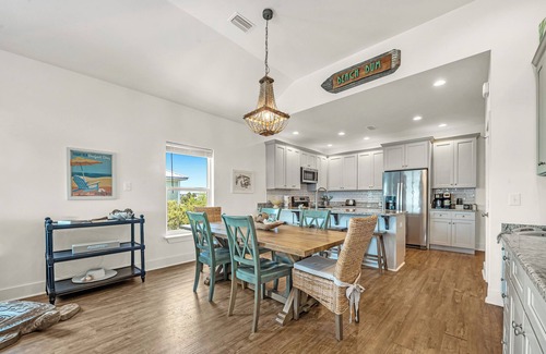 Morgantown House | Cozy Beach Cottage/Heated Pool/Com Ice Machine 5 star reviews for 8 years!