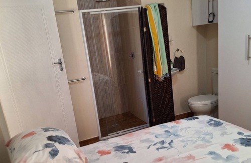 Mossel Bay House | Cozy beach house in Diaz, Mossel bay - 5 mins to the beach