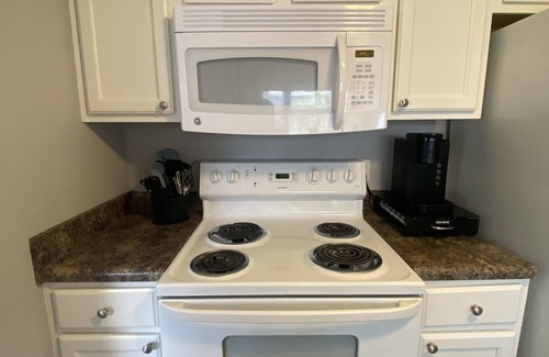 Gulfport Apartment | Cozy Beach Loft Walking Distance To The Beach! 🏖️