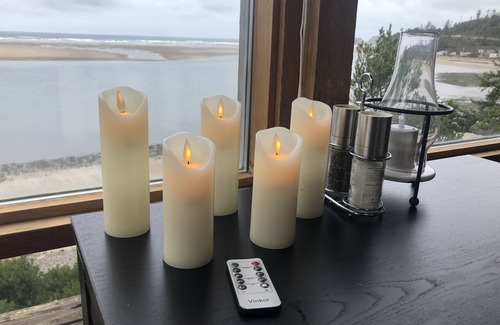Netarts House | Cozy Beachfront Cabin with Panoramic View of Pacific Ocean and Netarts Bay