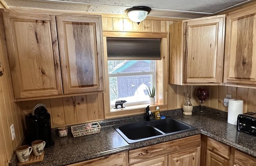 Warrensburg Cabin | Cozy Bear Cabin