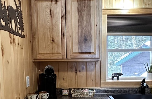Warrensburg Cabin | Cozy Bear Cabin