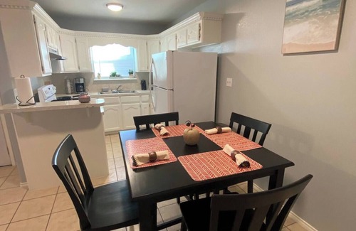 Brownsville House | Cozy Boca Chica Duplex Apartmentnn