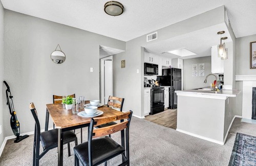West Arlington Apartment | Cozy Brand New Studio · 1 Bath + Gym 604
