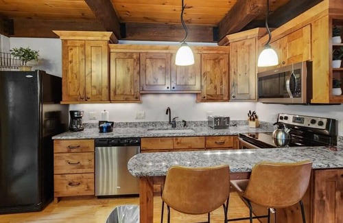 Warrior's Mark Condo | Cozy Breckenridge Condo Near Peak 9 & Main Street