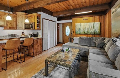Warrior's Mark Condo | Cozy Breckenridge Condo Near Peak 9 & Main Street