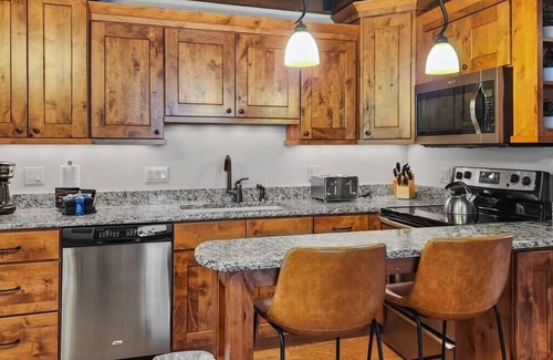 Warrior's Mark Condo | Cozy Breckenridge Condo Near Peak 9 & Main Street