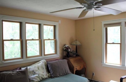 Bourne House | Cozy, bright house in enjoyable Bourne with WiFi, AC. Minutes from beach!