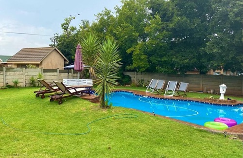 Randfontein House | Cozy Budget Standard Room with Pool