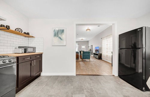 Buffalo House | Cozy Buffalo Getaway – Minutes to Downtown & Bills Stadium