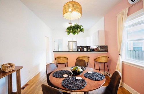 Ybor City House | Cozy Bungalow 1 mile from Tampa