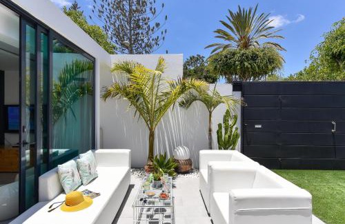 Playa del Ingles House | Cozy bungalow for 6 in Playa del Inglés GD04 by VillaGranCanaria