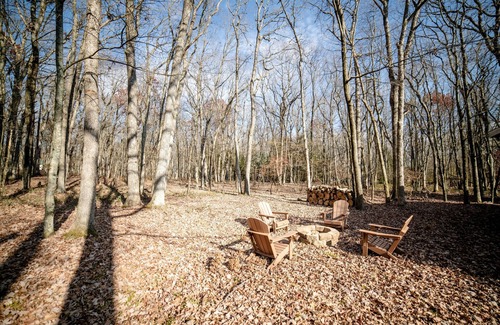 Jim Thorpe House | Cozy bungalow in charming Jim Thorpe
