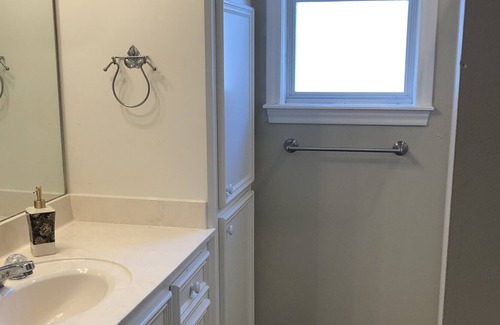 Wellborn Apartment | Cozy Bungalow minutes from A & M