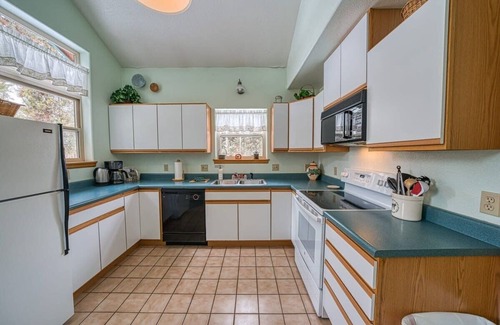 Leadville Cabin | Cozy Cabin, 2BR w/Loft Cabin - BBQ