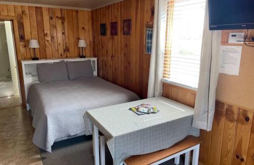 South Fork House | Cozy cabin #3 at Aspen Ridge Cabins