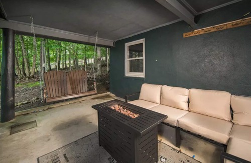 Charter Hills Cabin | Cozy Cabin in Beech Mountain - Fireplace