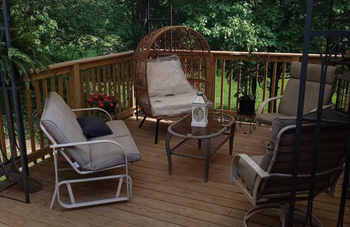 Navarre Cabin | Cozy cabin in charming Navarre. Close to trails. Hall of fame. Amish country