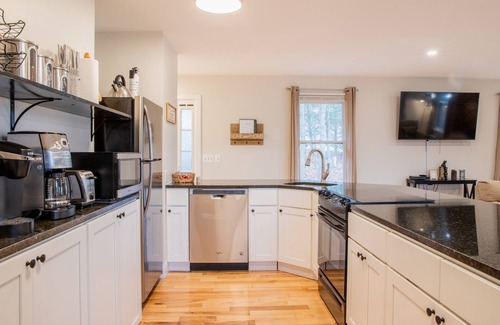 Massanutten Cabin | Cozy Cabin in Massanutten Resort, private yard, minutes from attractions!