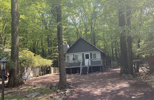 Lake Harmony Estates House | Cozy cabin - near lake and skiing