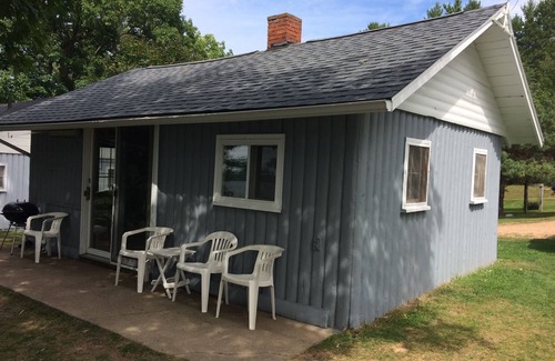 Crandon Cabin | Cozy Cabin on Beautiful Lake Metonga