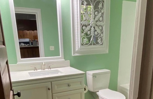 Waynesville Cabin | Cozy Cabin steps from Bedroom to Flowing Creek -10 min to Downtown Waynesville.i