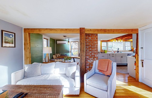 Waterville House | Cozy cabin w/mountain view, brook, dog-friendly, firepit, deck, wifi, TVs, BBQ