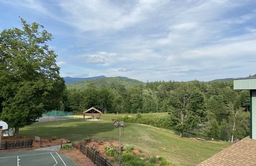 Campton Cabin | Cozy Cabin Waterville Estates
