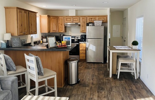 Hayden Cabin | Cozy cabin with gazebo, gas fire pit and hot tub