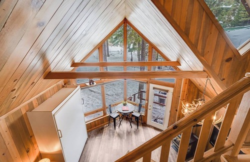 Trout Lake Cabin | Cozy Cabin With Views Of Majestic Mt. Adams