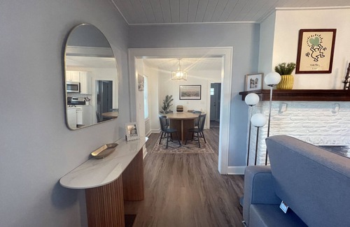 West Columbus House | Cozy Campbell Bungalow In Franklinton