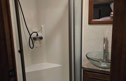 Key Largo RV Rental | Cozy campground in tranquil Key Largo