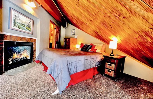 Tahoe Keys Condo | Cozy Canal Cabin with Indoor Pool, Marina Views & Easy Access to Tahoe Fun