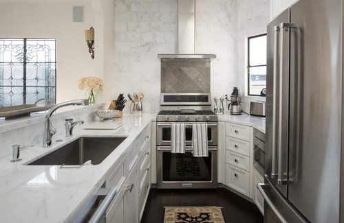 Golden Rectangle Apartment | Cozy Carmel Splendor