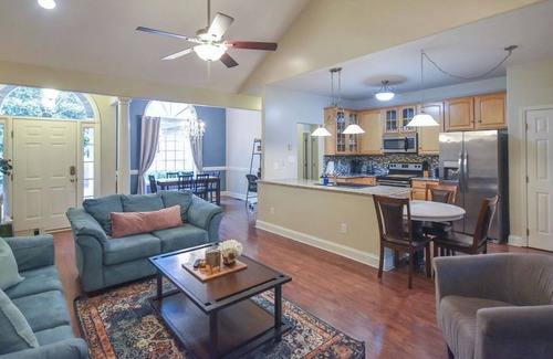 Olivia House | Cozy Carolina Lakes 3 Bedroom