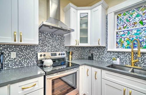 Carpinteria Apartment | Cozy Carpinteria Apartment: Walkable Location