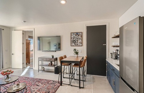 Sloan Lake House | Cozy Carriage House in Sloans Lake