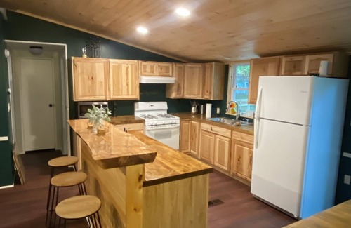 Palenville House | Cozy Catskill Cottage