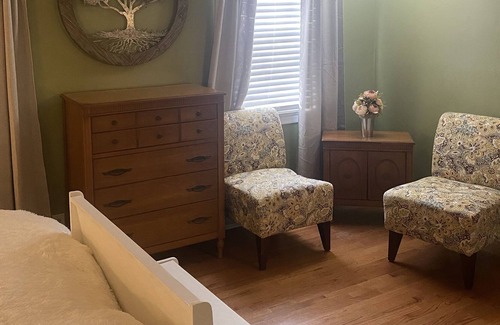 Cayce Apartment | Cozy Cayce Hideout - Studio Apartment Unit C