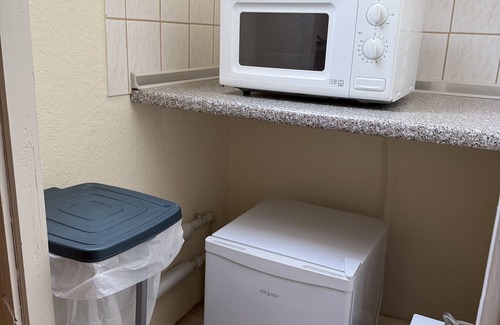 Middels Apartment | Cozy, central, vacation apartment for 2-5 adult guests in Aurich Middels