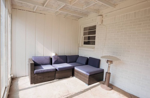 Wichita House | Cozy & Centrally located Home in Wichita
